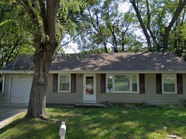 201 N Institute Street, Richmond, MO 64085