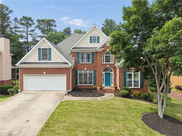 5486 Hedge Brooke Pointe Cove NW, Acworth, GA 30101