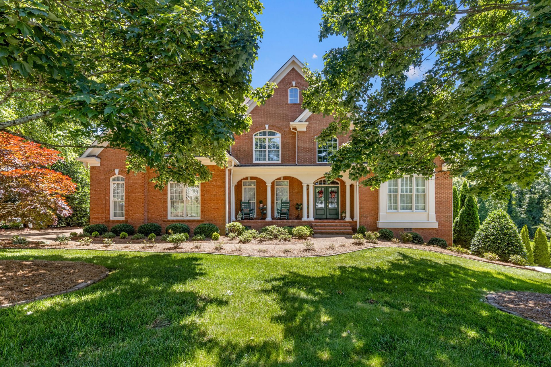 31 Mountain Orchard Path, Signal Mountain, TN 37377 Main Photo