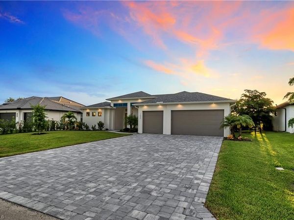 1432 SW 17th AVE , CAPE CORAL, FL 33991