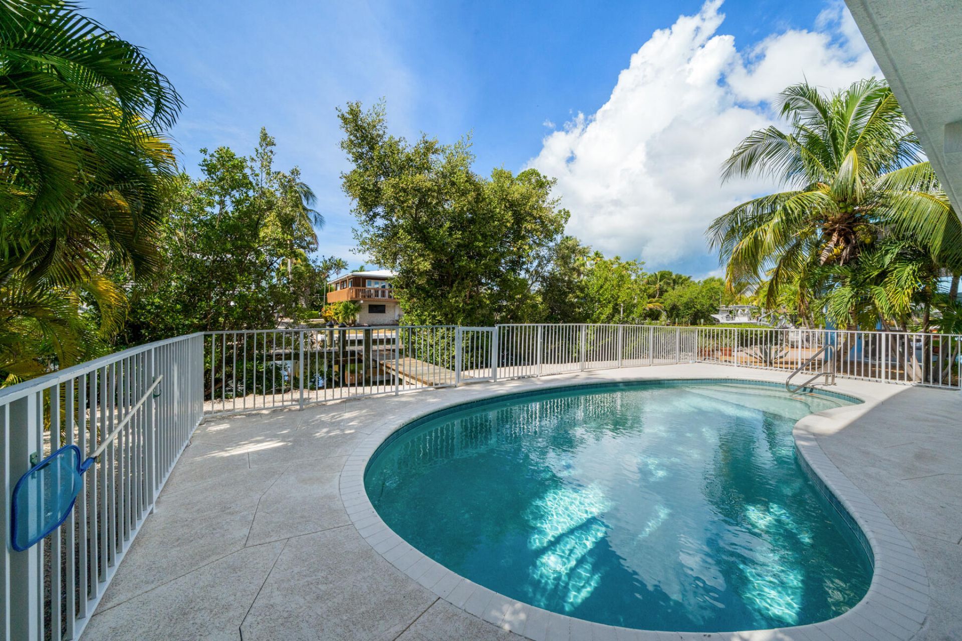 105 Santa Barbara, Marathon, FL 33050 Photo