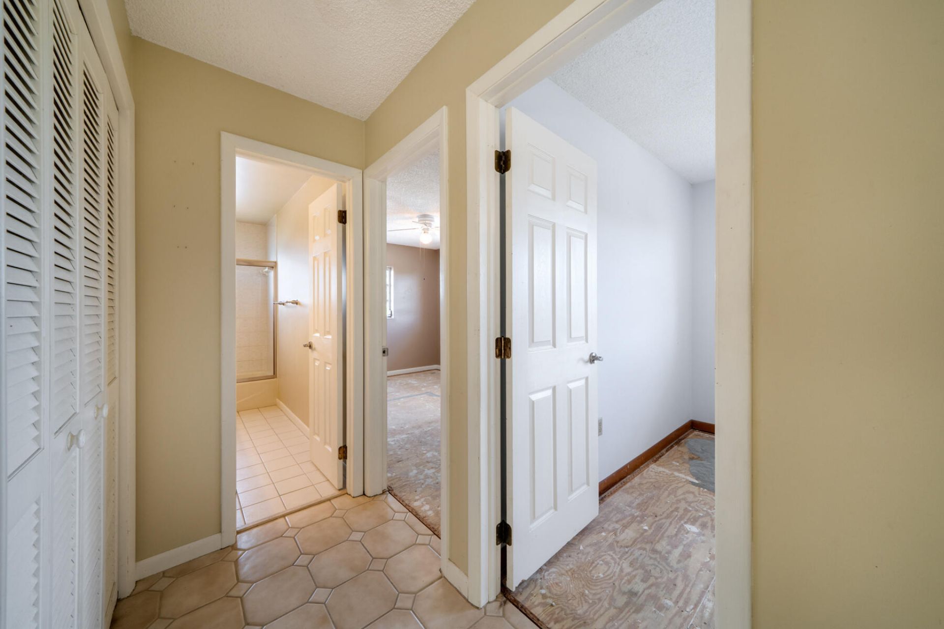 105 Santa Barbara, Marathon, FL 33050 Photo