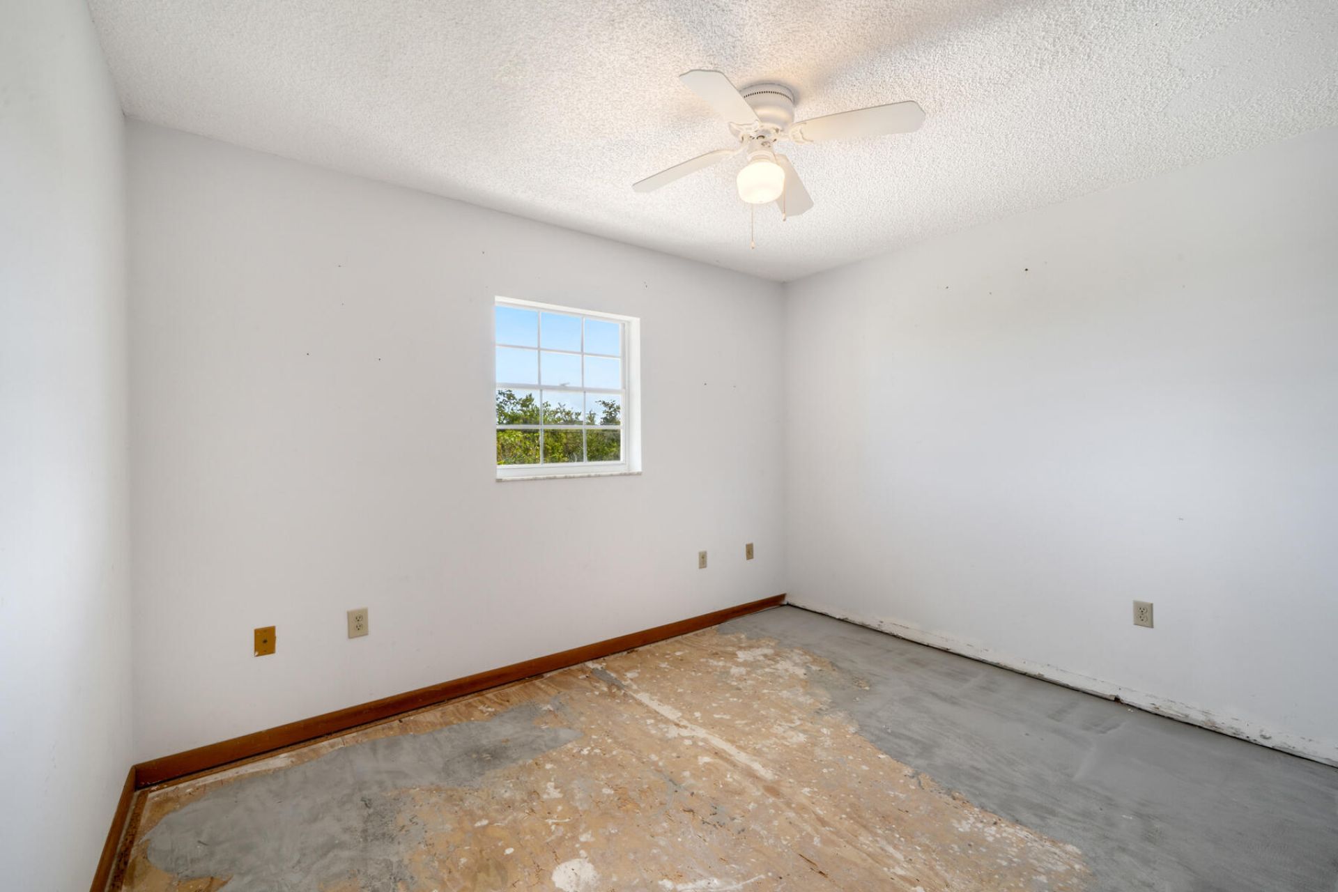 105 Santa Barbara, Marathon, FL 33050 Photo