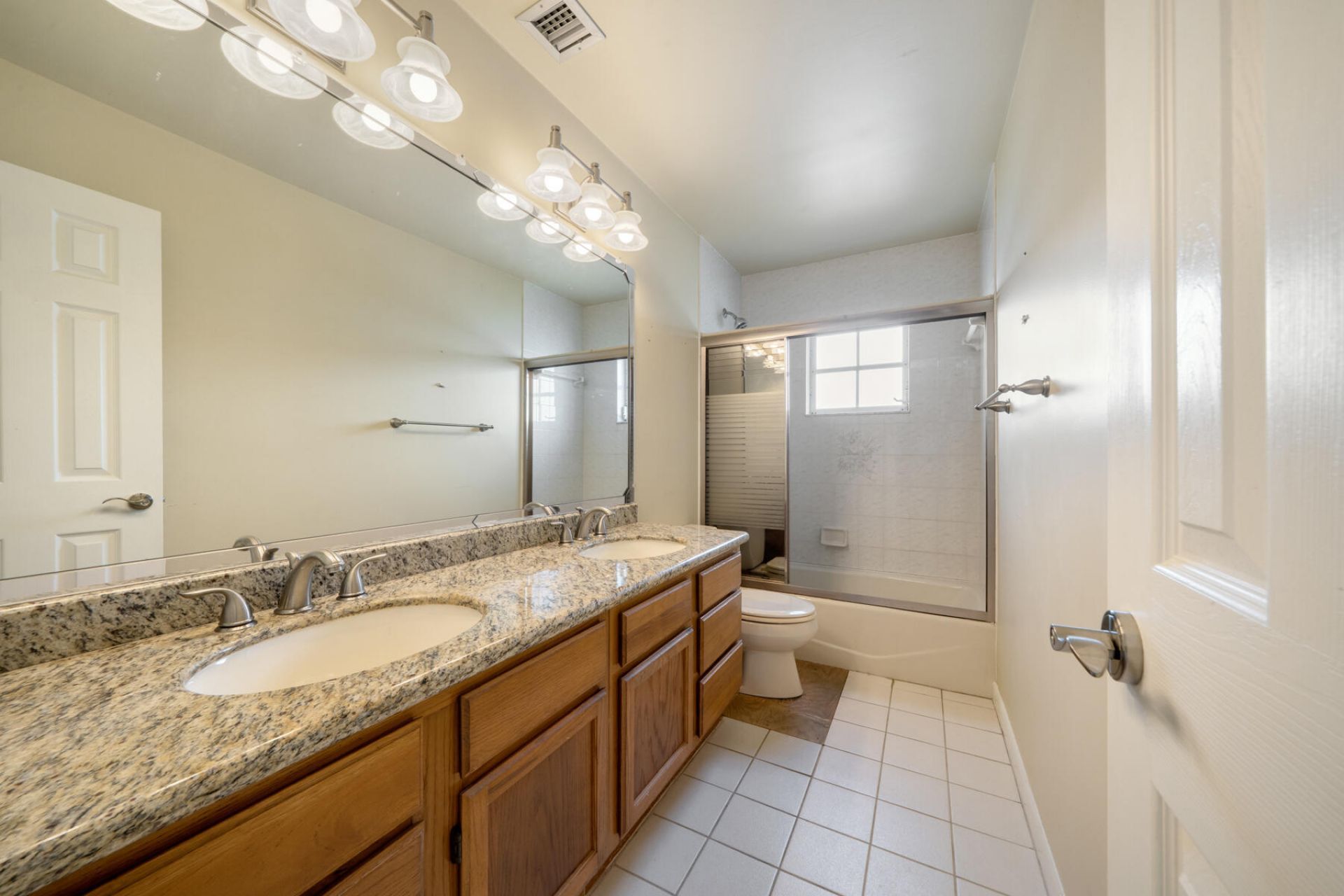 105 Santa Barbara, Marathon, FL 33050 Photo