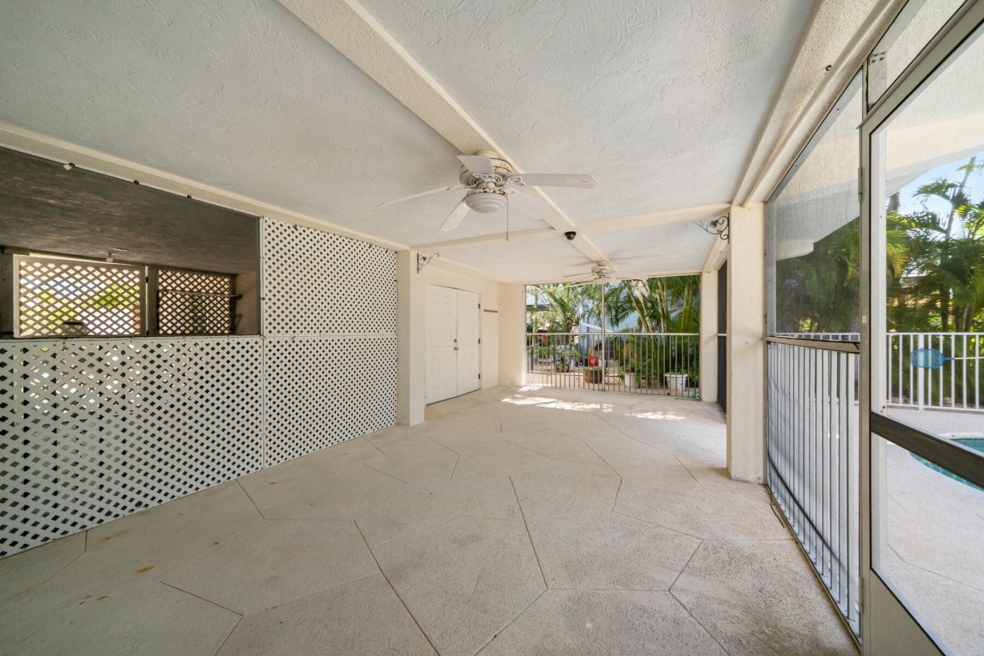 105 Santa Barbara, Marathon, FL 33050 Photo