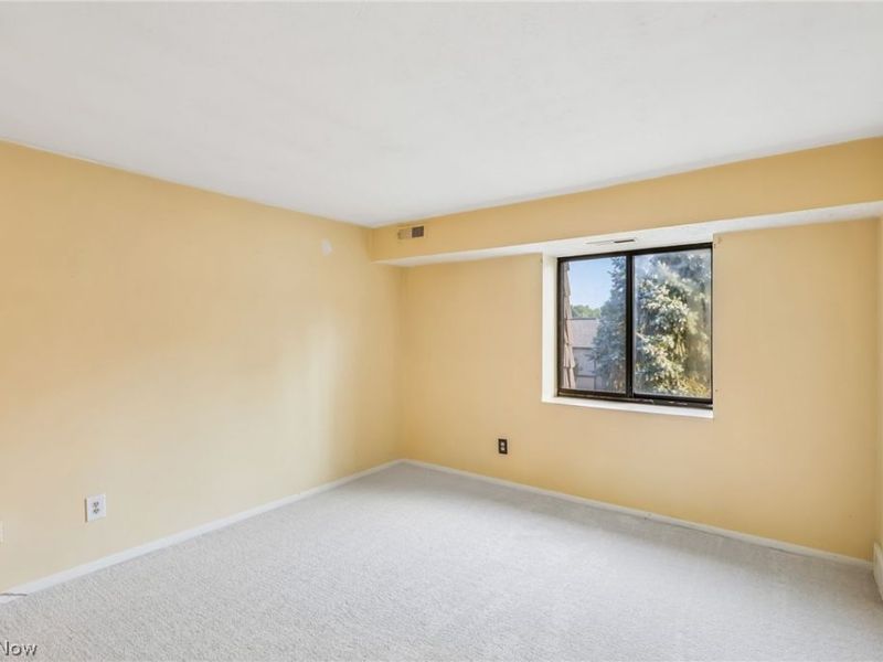 9510 Cove Drive, Unit C10, North Royalton, OH 44133 Photo 28