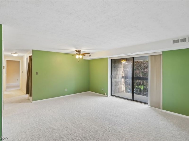 9510 Cove Drive, Unit C10, North Royalton, OH 44133 Photo 9