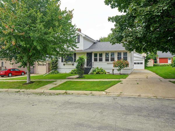 1017 12th Avenue, Monroe, WI 53566