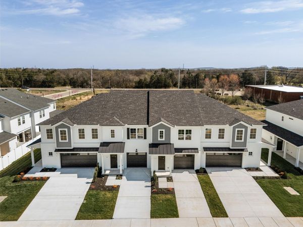 1852 Maidstone Drive, Murfreesboro, TN 37127
