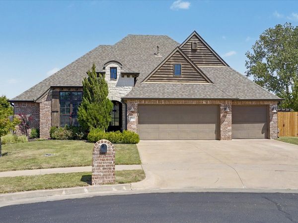 7703 E 81st Place North, Owasso, OK 74055