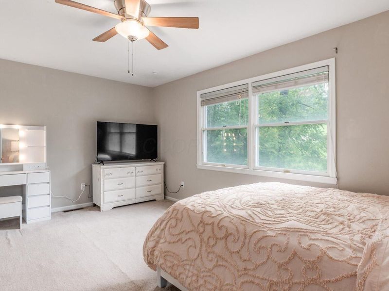 10525 Twin Oaks Drive, Cambridge, OH 43725 Photo 32