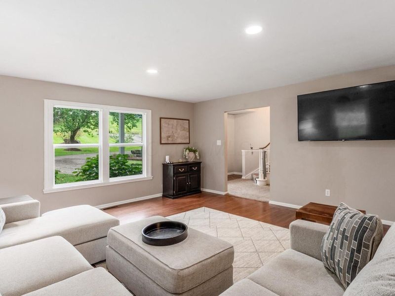 10525 Twin Oaks Drive, Cambridge, OH 43725 Photo 6