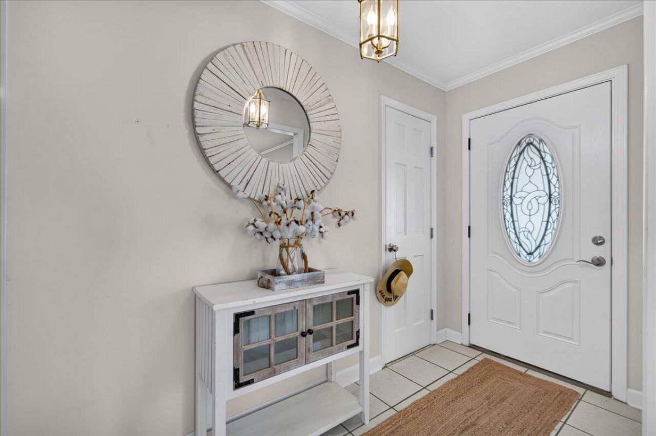 127 Dickinson Street Photo 12