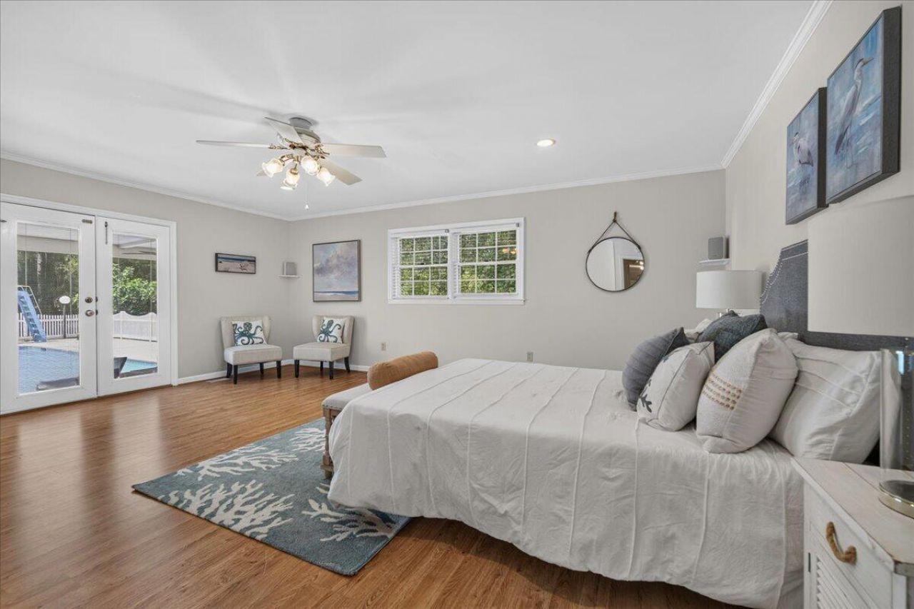 127 Dickinson Street Photo 48