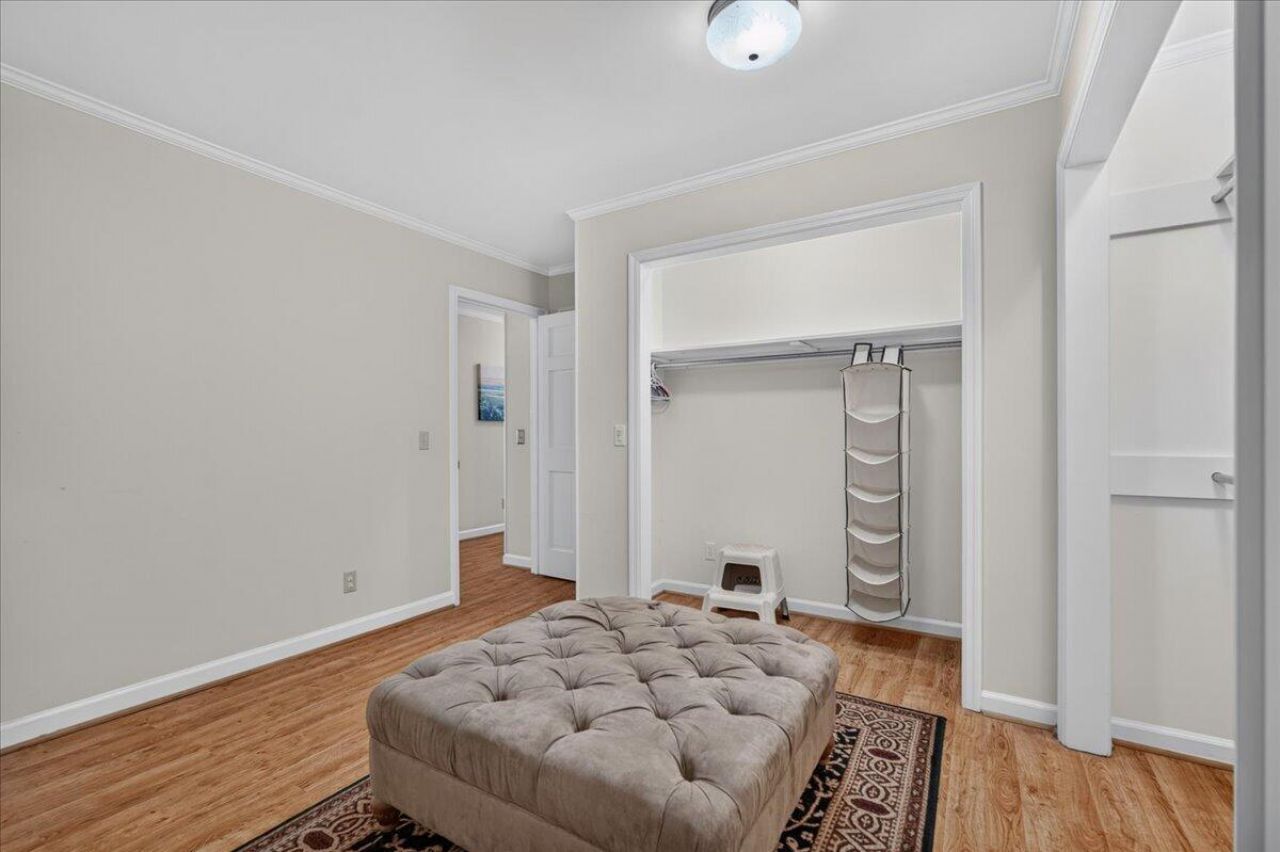 127 Dickinson Street Photo 53