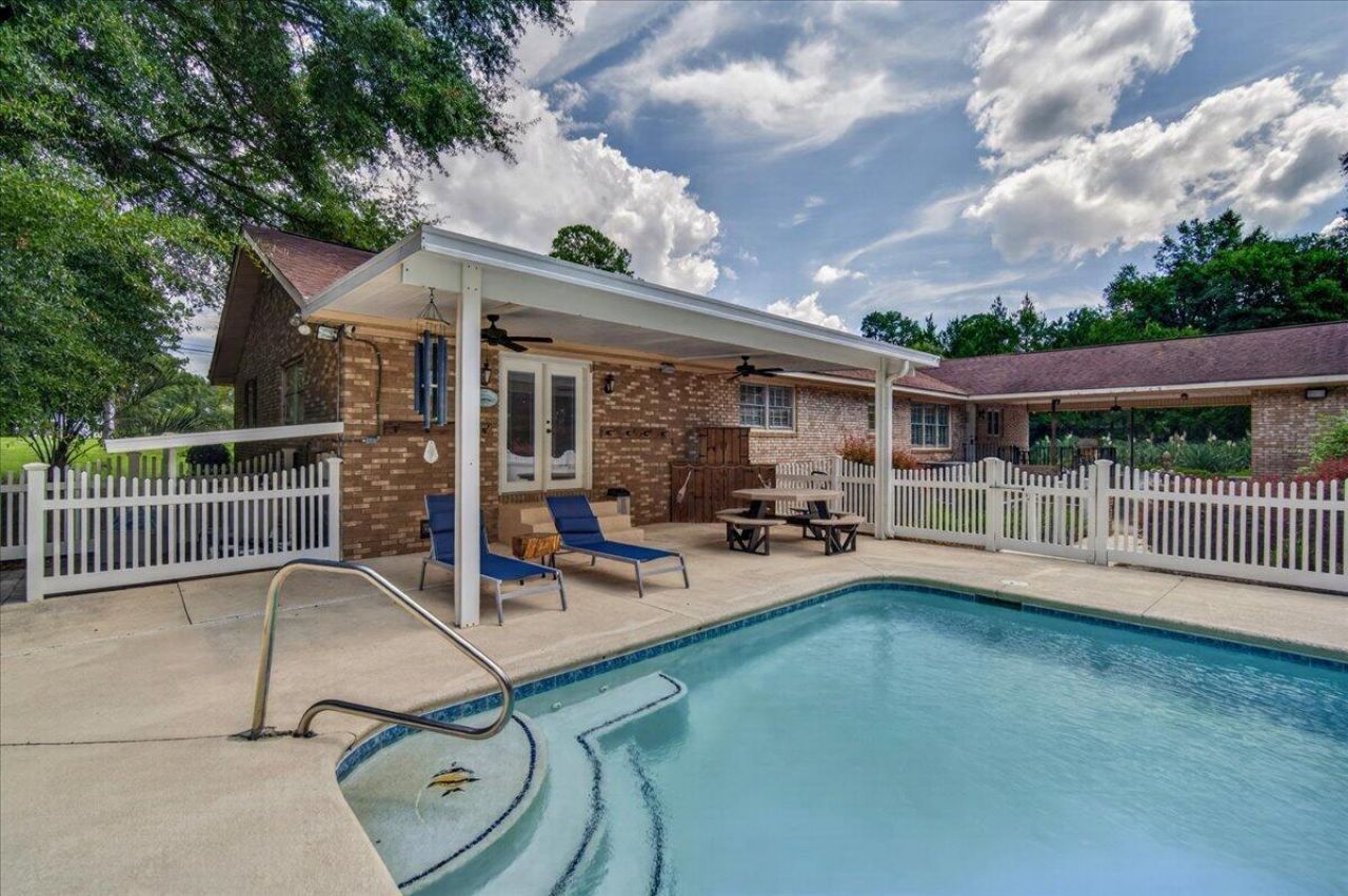 127 Dickinson Street Photo 61