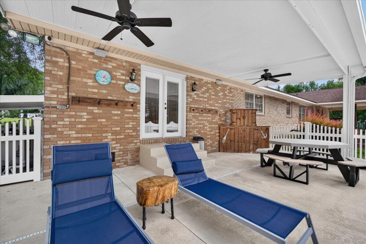 127 Dickinson Street Photo 62