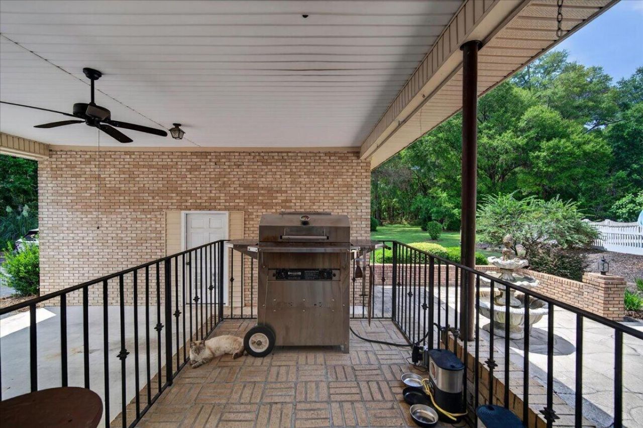127 Dickinson Street Photo 74