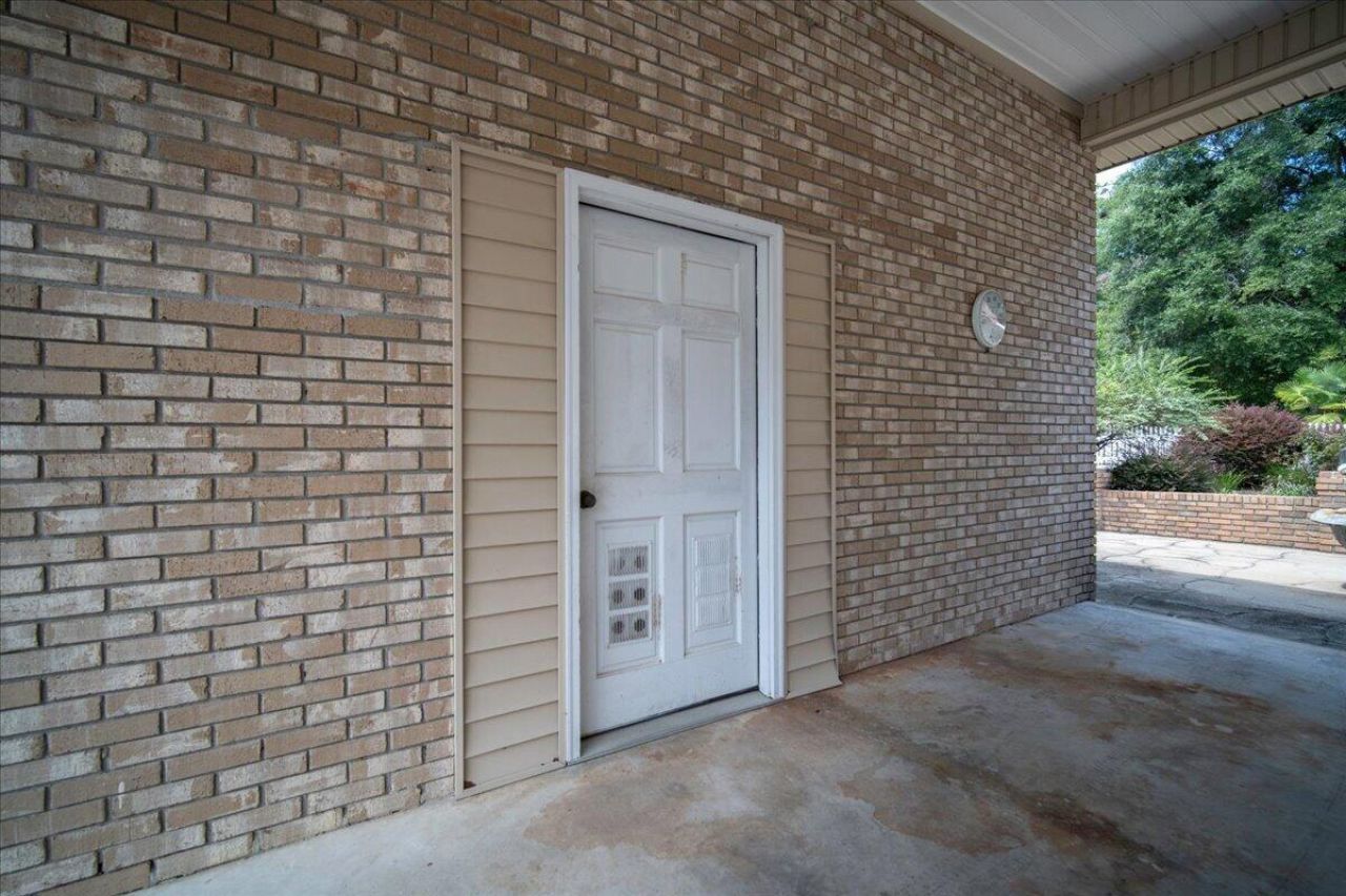 127 Dickinson Street Photo 78