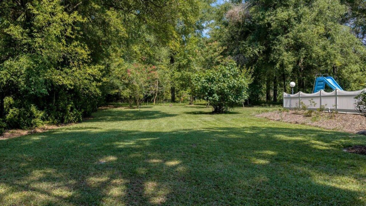 127 Dickinson Street Photo 86