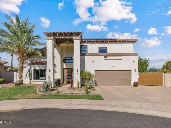8749 E SAN FELIPE Drive, Scottsdale, AZ 85258