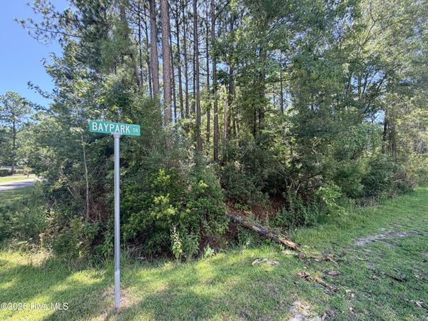 392 Baypark Drive NW, Calabash, NC 28467
