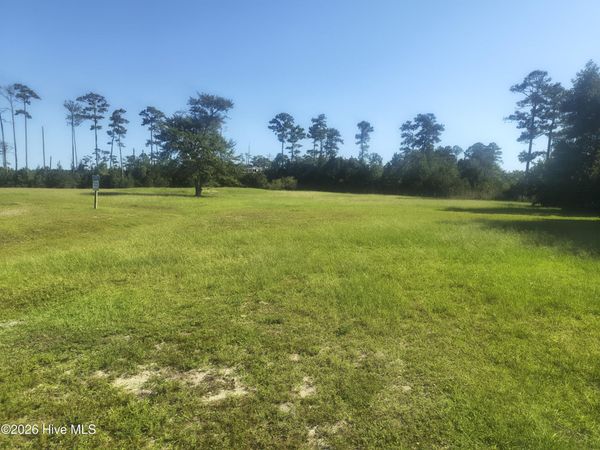 404 Madewood Lane, Newport, NC 28570