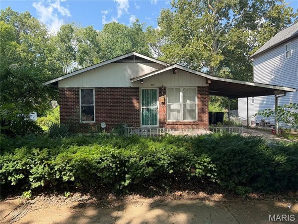 7017 Melrose Avenue, University City, MO 63130