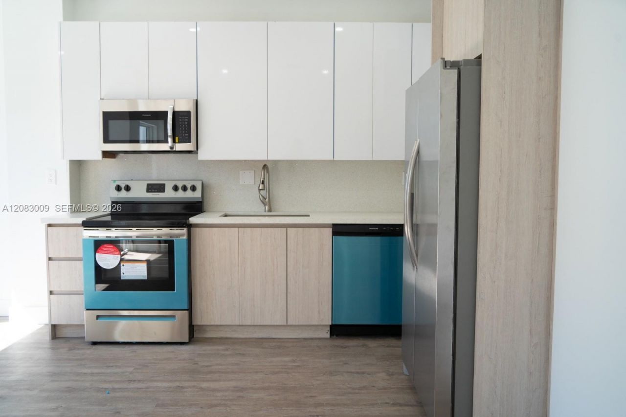500 Foster Rd , Unit C, Hallandale Beach, FL 33009 Photo
