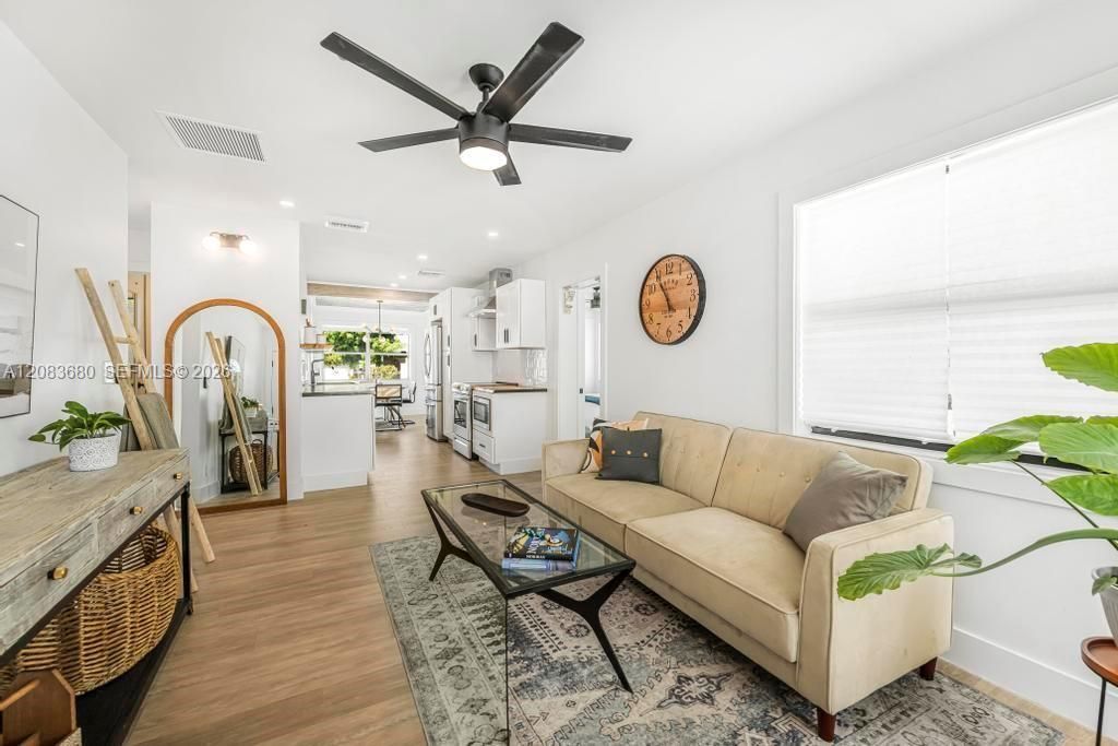 218 SW 10th Ave , Delray Beach, FL 33444 Photo