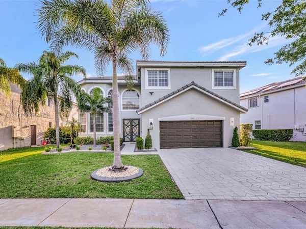 2102 SW 176th Ave , Miramar, FL 33029