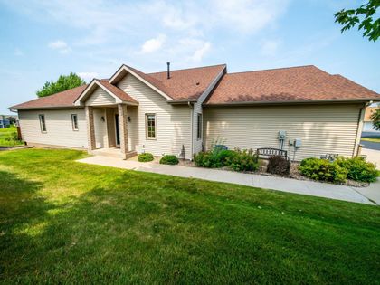 2862 Century Ct NE  Rochester, MN 55906