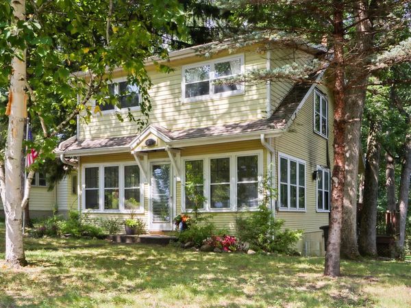 558 Berwyn DRIVE, Fontana, WI 53125