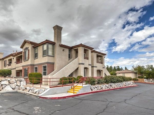 10233 King Henry Avenue , Unit 104, Las Vegas, NV 89144
