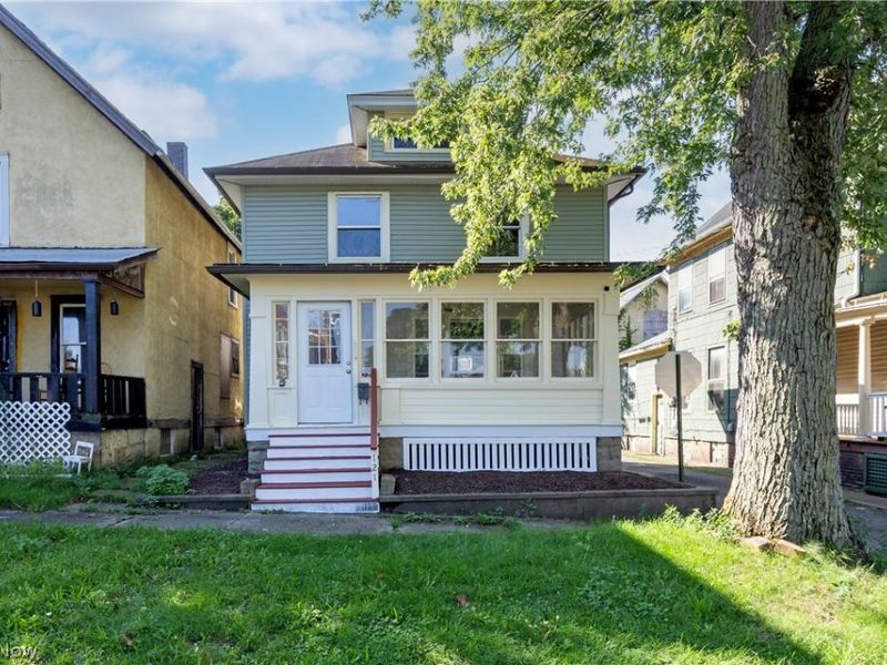 121 Chestnut Avenue NE, Massillon, OH 44646 Photo 1