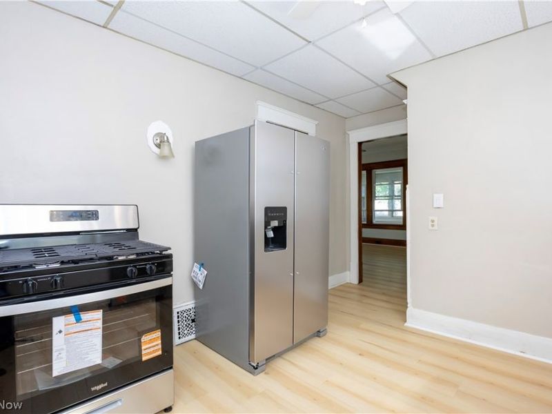 121 Chestnut Avenue NE, Massillon, OH 44646 Photo 9