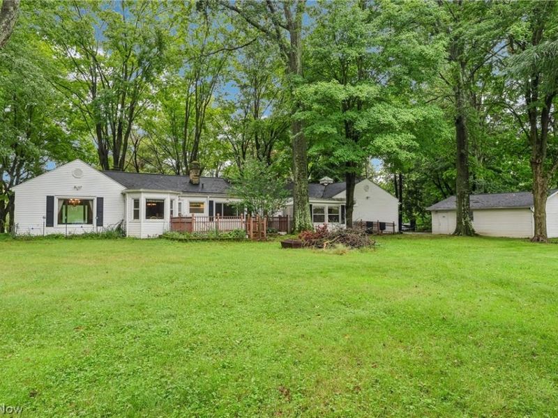 17191 Sagamore Road, Walton Hills, OH 44146 Photo 4