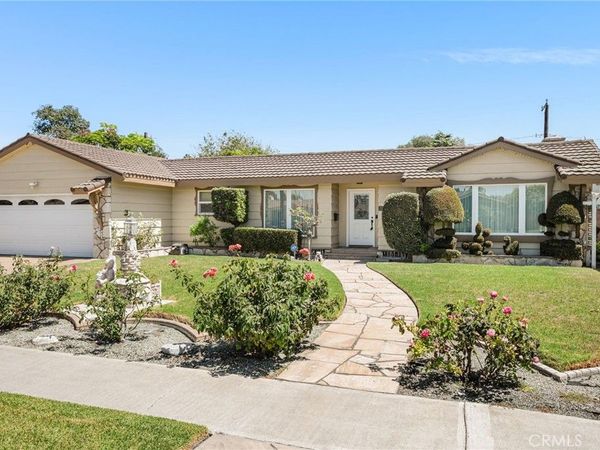 2070 S Eileen Drive, Anaheim, CA 92802