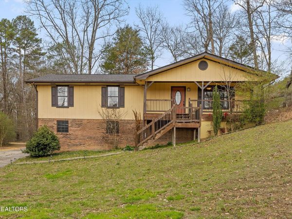 8651 Highway 58 , Harrison, TN 37341
