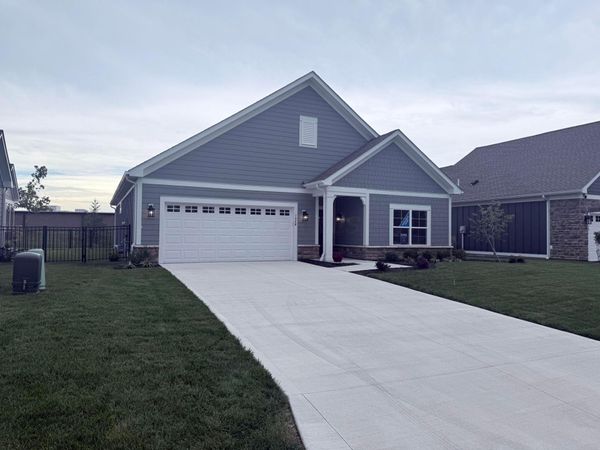 1528 Bethel Woods Boulevard , Marysville, OH 43040