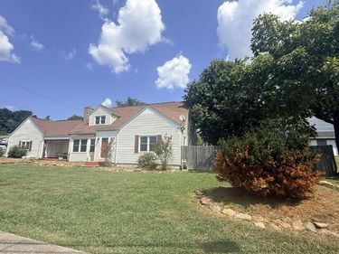 420 N Hill Street, London, KY 40741