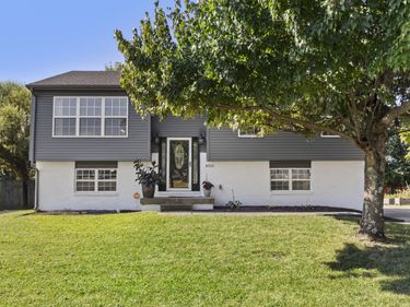800 Pinoak Drive, Nicholasville, KY 40356