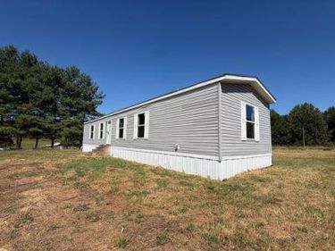 1940 Cooper Ridge Road, Columbia, KY 42728
