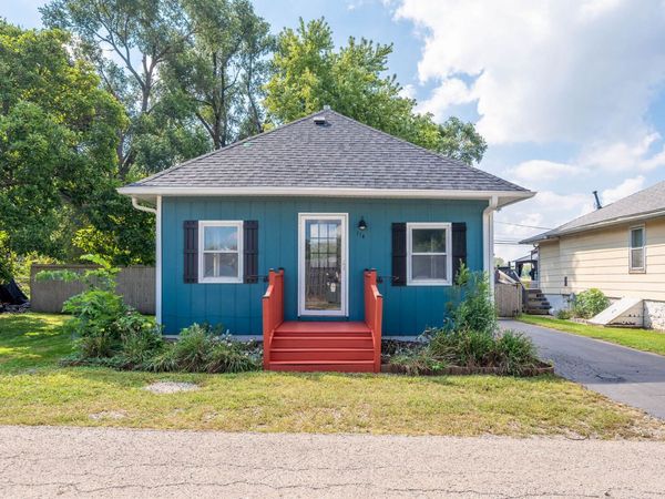 114 Frances Street , Lockport, IL 60441