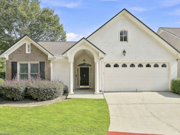 100 Augusta Drive, Peachtree City, GA 30269