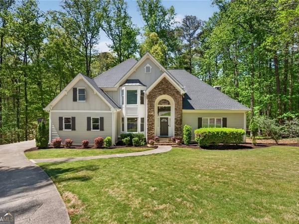 2090 Double Creek Lane, Alpharetta, GA 30004