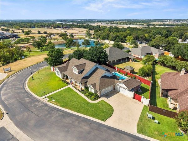 1006 Shady Hollow Court , Nolanville, TX 76559
