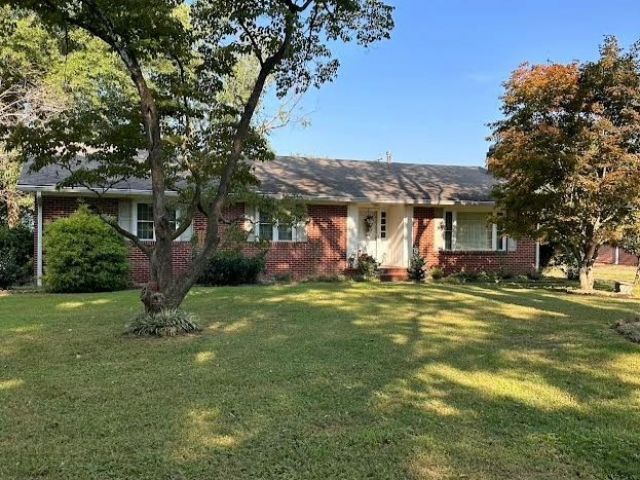 225 Caperton Ave , Lawrenceburg, TN 38464 Main Photo
