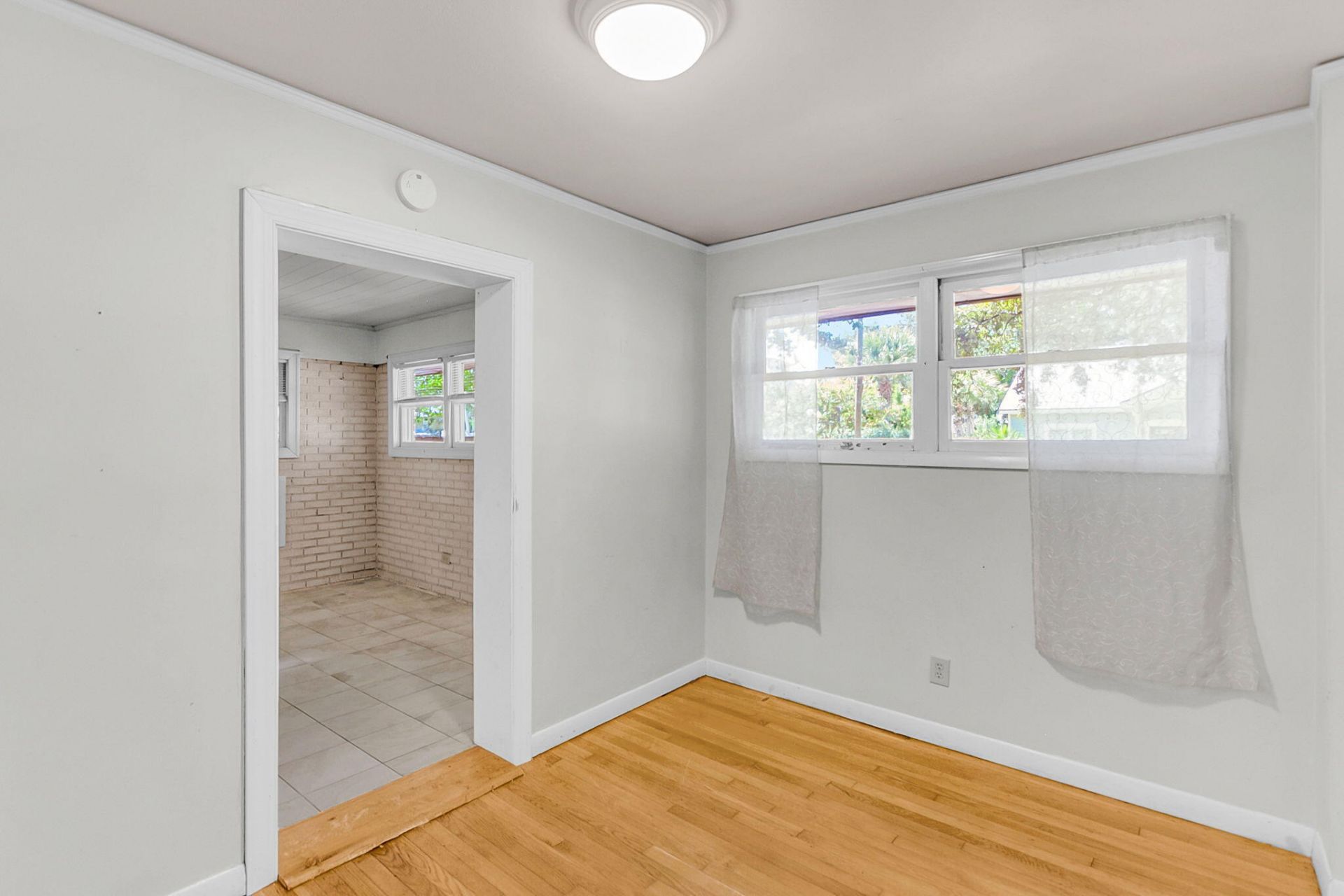 1496 Seminole Street Photo 10