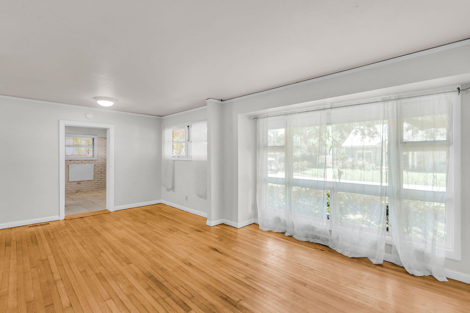 1496 Seminole Street Photo 13